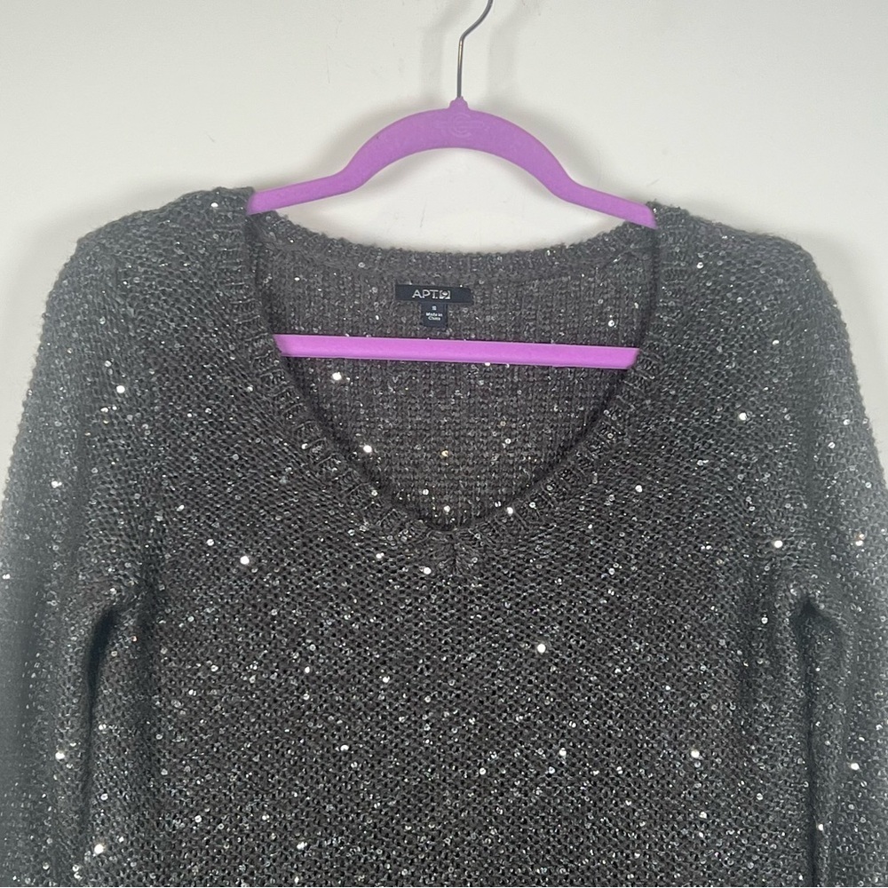 Apt. 9 Grey Oversized V-Neck Sweater with silver sequins sewn throughout size S - Picture 4 of 8
